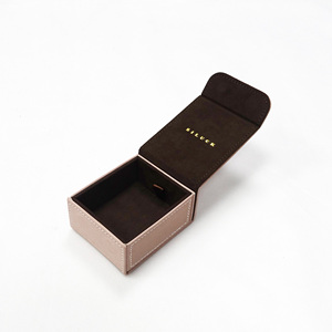 Caja de almacenamiento de relojes de cuero PU de lujo personalizada con logotipo personalizado - Product Image 1