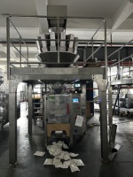Machine d'emballage verticale industrielle RL420, machine VFFS automatique pour le remplissage et la fermeture de sachets de granulés et de poudres