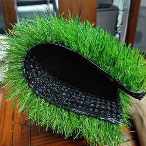 Simulación artificial césped alfombra césped proyecto jardín <span class=keywords><strong>de</strong></span> infantes césped fútbol césped artificial al aire libre boda césped falso - Product Image 6