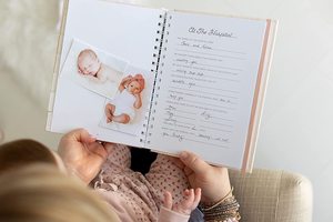 LABON Journal de grossesse avec impression de logo personnalisé My Little Bump Livre de souvenirs à <span class=keywords><strong>couverture</strong></span> rigide Cadeau pour les futures mamans - Product Image 4