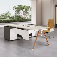 Nouvelle table de bureau en MDF en forme de L pour cadre dirigeant, design élégant, avec pieds en métal, prix avantageux