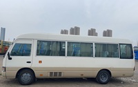 Bus Toyota Coaster d'occasion 30 places, transmission manuelle à gauche, à vendre