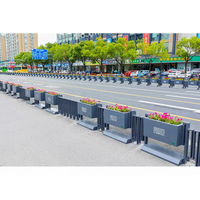 Caja de flores de carretera urbana barandilla caja de plantación central valla cinturón de aislamiento canal de flores de hierro forjado municipal
