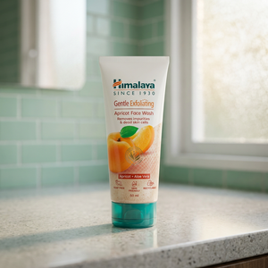 Nuevo Exfoliante Facial Suave Himalaya con Ashvagandha, 50 ml, con Aloe Vera, Hidratante para Mujeres - Product Image 2