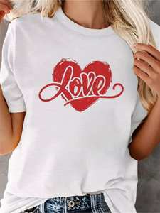 Camiseta con estampado de corazón para el día de San Valentín, camiseta informal de manga corta con cuello redondo y diseño de amor rojo para mujer, tela de jersey cómoda para todas las estaciones - Product Image 3