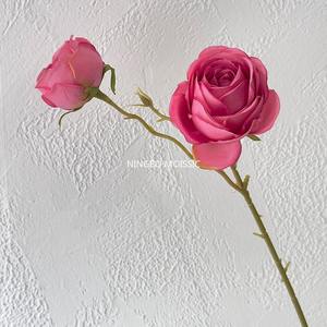 Arrangements floraux de décor de mariage de fleurs artificielles roses roses avec des orchidées d'hortensia de roses pour l'hôtel de mariage - Product Image 3