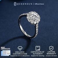 Élégante bague de fiançailles en or 18 carats avec halo de diamants de laboratoire, style micro-solitaire, classique et luxueuse, pour mariée, mariage ou soirée.