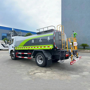 Camion-citerne à eau Dongfeng 5m3 4x2, camion-citerne arroseur, composants essentiels de pompe et de roulement DFSK pour les exploitations agricoles - Product Image 6