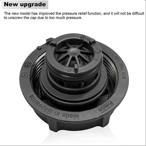 Tapa de radiador FOLMOCO DG93-8101-AA para Ford Mustang, Lincoln, Land Rover, Volvo. Fabricada en Eslovaquia. - Product Image 1