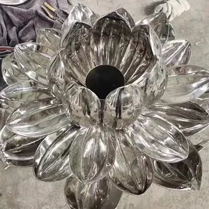 Scultura di loto in acciaio inossidabile in vendita scultura di fiori di loto in metallo con statua di loto