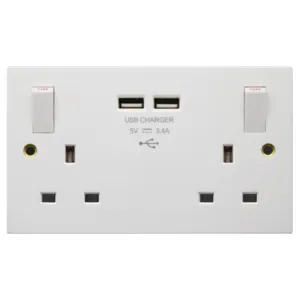 13A 2 gang switched double pole socket dual USB outlet 3.4A