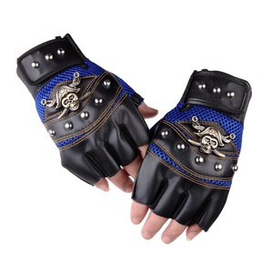 Guanti da pirata Steampunk in pelle PU <span class=keywords><strong>accessori</strong></span> Cosplay <span class=keywords><strong>medievali</strong></span> gotici per uomo Halloween guanti da rivetto teschio Unisex di mezza età - Product Image 6