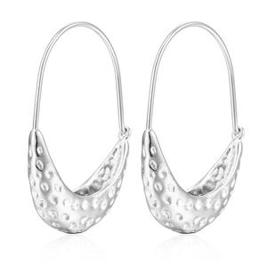 Joyería <span class=keywords><strong>de</strong></span> moda Pendientes en forma <span class=keywords><strong>de</strong></span> barco Pendientes <span class=keywords><strong>de</strong></span> aro Huggie impermeables <span class=keywords><strong>de</strong></span> acero inoxidable chapado en <span class=keywords><strong>oro</strong></span> <span class=keywords><strong>de</strong></span> 18K - Product Image 3