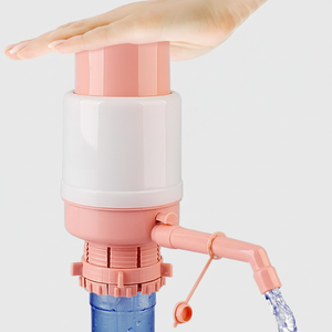 Pompa d'Acqua Manuale Portatile con Tubo Extra Corto, Erogatore Manuale per Bottiglie d'Acqua da 5 Galloni per Acqua Potabile - Product Image 2