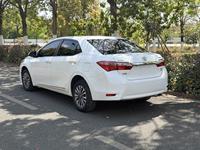 Популярный подержанный автомобиль: Toyota Corolla 2017 года, 1.2T S-CVT GL, бензин, 116 л.с., 185 Нм, экономичный, в отличном состоянии.