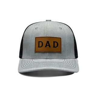 Gorra Trucker para Papá, Gris, Malla, 6 Paneles, Ajustable, Unisex, Casual, con Logotipo Grabado en el Panel Frontal - Product Image 2