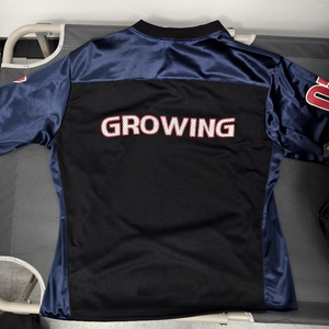 Maillot de football ample en coton 100 % personnalisé, motif lettres surdimensionnées, sérigraphie, tissu tricoté respirant et décontracté – Vente en gros - Product Image 6