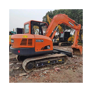 รถขุดตีนตะขาบ Doosan 75 รุ่น DX75 มือสอง พร้อมปั๊ม Kawasaki และชิ้นส่วนเกียร์ PLC - บุ้งกี๋ขุดคุณภาพสูง - Product Image 1
