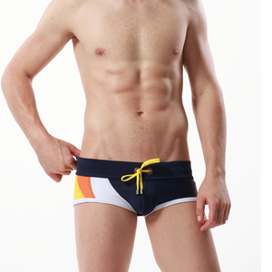 Costume da bagno da <span class=keywords><strong>uomo</strong></span> a righe Sexy in Nylon traspirante e rigonfiamento mutande da bagno pantaloncini da bagno da <span class=keywords><strong>uomo</strong></span> - Product Image 1