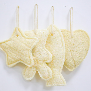 Toalla de Baño Cuadrada de Felpa Coral Natural de Doble Capa Engrosada con Diseño de Dibujos Animados para Uso Doméstico Infantil, Esponja de Baño Tipo Lufa - Product Image 2