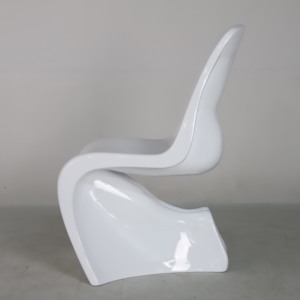 Silla moderna de fibra de vidrio para él y ella, silla de comedor en forma de S, silla de restaurante con vagos más fuertes a la moda - Product Image 3