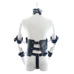 <span class=keywords><strong>Bondage</strong></span> <span class=keywords><strong>Ropa</strong></span> de cuero Camisa de fuerza SM Cuerpo Restricción Brazo Esposas con cuello Entrenamiento <span class=keywords><strong>Bondage</strong></span> Traje Restricción <span class=keywords><strong>Ropa</strong></span> - Product Image 5