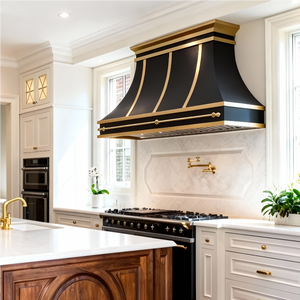 Maßgefertigte 48 Zoll Schwarze Edelstahl-Architektur-Dunstabzugshaube im Französischen Stil mit Messingkronen und Nieten - Product Image 1