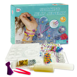 2025 nouveau Kit de fabrication de bracelet perles pour Kit de fabrication de <span class=keywords><strong>bijoux</strong></span> à breloques artisanat anniversaire cadeaux de noël pour les filles de 6 <span class=keywords><strong>ans</strong></span> et plus - Product Image 1