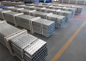 60000 Square Meters Factory 41*41 Mm 2.5 Mm Thickness HDG Steel Rail C Channel For Solar Mounting System