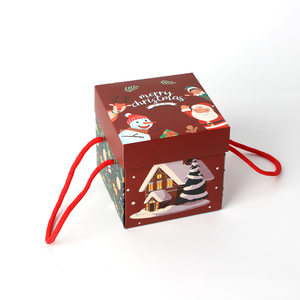 Wholesale Factory Hot Sale Custom Food Candy Cookies Christmas Gift Carry Paper Packaging Boxes With Handle