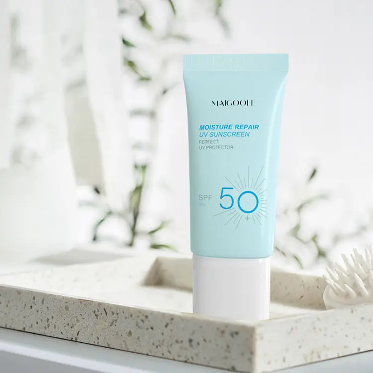 SPF50 Losion Pelindung Matahari Wajah Krim Matahari Pemutih Wajah Pelembab Pemutih Krim Tabir Surya