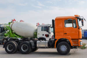 Caminhão Trator Usado Shacman F3000 11-20T 6x4 Diesel Euro 2 para Transporte de Mineração - Product Image 3