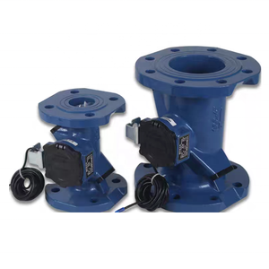 เครื่องวัดอัตราการไหลของน้ำมันและน้ำสำหรับการชลประทาน DN50-DN500 แบบหนีบติดตั้ง ไม่ต้องเจาะ  IP68 สำหรับการเกษตร แบบสองช่องทาง ทำจากทองเหลือง ใช้คลื่นอัลตราโซนิก - Product Image 1