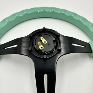 พวงมาลัยแต่งทรง JDM ขอบลึก 7 ซม. ขนาด 14 นิ้ว สีเขียว ABS ยูนิเวอร์แซล - Product Image 5