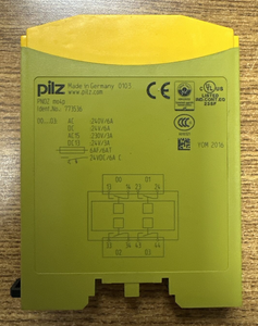 Module d'extension de relais de sécurité Plc Mo4p 773536 **d'occasion - Garanti** pour produit sous garantie - Product Image 1