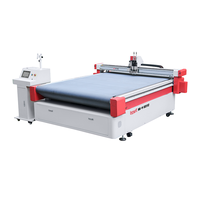 Machine de découpe automatique CNC à couteau vibrant pour tapis, feutres, joints et production de tapis de sol de voiture