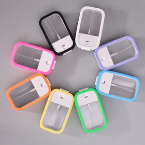 Désinfectant pour les mains format pochette, sérum de soin, flacon pulvérisateur porte-clés rechargeable, atomiseur de parfum plat format carte de crédit - Product Image 3