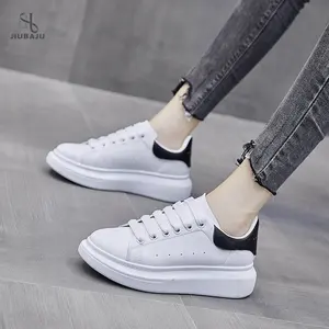 Sepatu Kustom dengan Logo Klasik Anti Licin Sepatu Chunky Putih untuk Wanita Pria Sepatu Platform