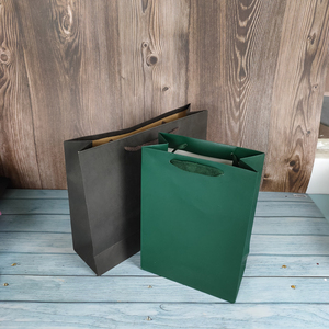 Bolsas de Papel Personalizadas de Alta Calidad, Bolsas de Regalo Verdes con Asa de Listón, Bolsa de Compras con Logotipo Personalizado, Bolsa de Compras Ecológica de Algodón - Product Image 4