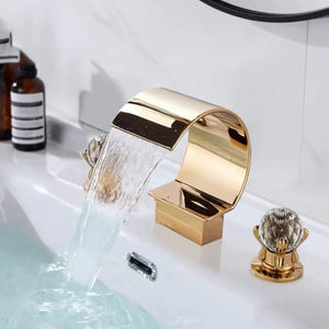De luxe Cascade Double Cristal Poignée Or <span class=keywords><strong>Baignoire</strong></span> robinet pont monté trois trou 3 pièce large <span class=keywords><strong>angle</strong></span> De Bain <span class=keywords><strong>baignoire</strong></span> Robinets ensemble - Product Image 2