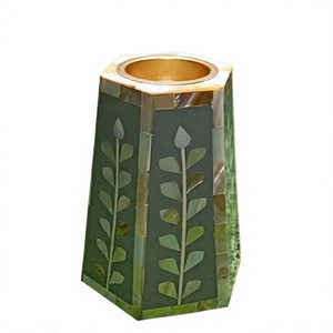 Quemador de incienso de lujo hecho a mano con nácar, difusor de aromaterapia árabe con sándalo - Product Image 1