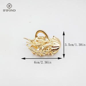 Pinza Metálica para el Pelo para Niña en Dorado y Plateado con Elementos del Océano y Textura <span class=keywords><strong>de</strong></span> Estrella <span class=keywords><strong>de</strong></span> Mar, Pulpo y Caracola - Product Image 5