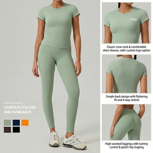 女式柔软透气纯色运动服套装 <span class=keywords><strong>2</strong></span> 件套圆领短袖上衣和高腰塑形打底裤，适合健身 - Product Image 2