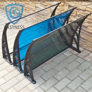 Chất Lượng Cao Vườn Nguồn Cung Cấp Ánh Sáng Truyền Qua Tán Carport Cửa Sổ Bán Tốt Nhất Polycarbonate Mái Hiên Cửa Tán Cho Quán Cà Phê - Product Image 4