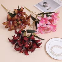 Europäischer Retro-Stil Fünfköpfiger Tiger Orchidee Lilie Hochwertiger Simulierter Seidenblumenstrauß für Wohnungseinrichtung Fotografie