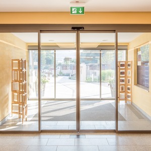 Ouvre-<span class=keywords><strong>porte</strong></span> coulissant électrique en verre de haute qualité et robuste avec télécommande, dispositif d'ouverture automatique de <span class=keywords><strong>porte</strong></span> - Product Image 4