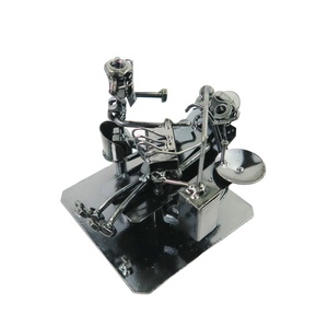 Escultura de Metal de Tuercas y Pernos para Dentistas, Adorno para Consultorio Dental, Estatua de Dentista - Product Image 1