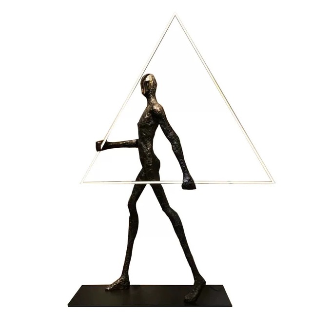 Artistic Showroom Fashion Large Human Body Lobby Art Creative Hotel Design Decor Nordic Humanoid Floor Lamp for Decoration
