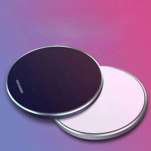 Custom Fast Wireless Phone Charger, 10/15W Max Desk Charging Pad - Product Image 3