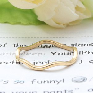 European American Style Wave Shape <b>Ring</b> Gold Women's Fashion Jewelry Geometric Design Gift 23024 - Product Image 2